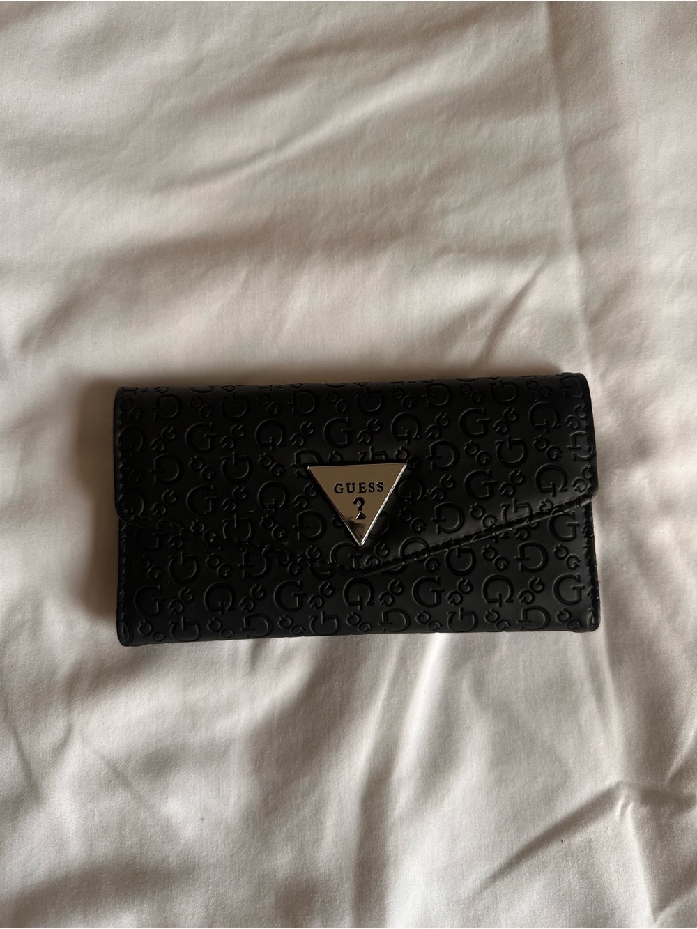 GUESS Black Embossed Logo Triangular Accent Wallet